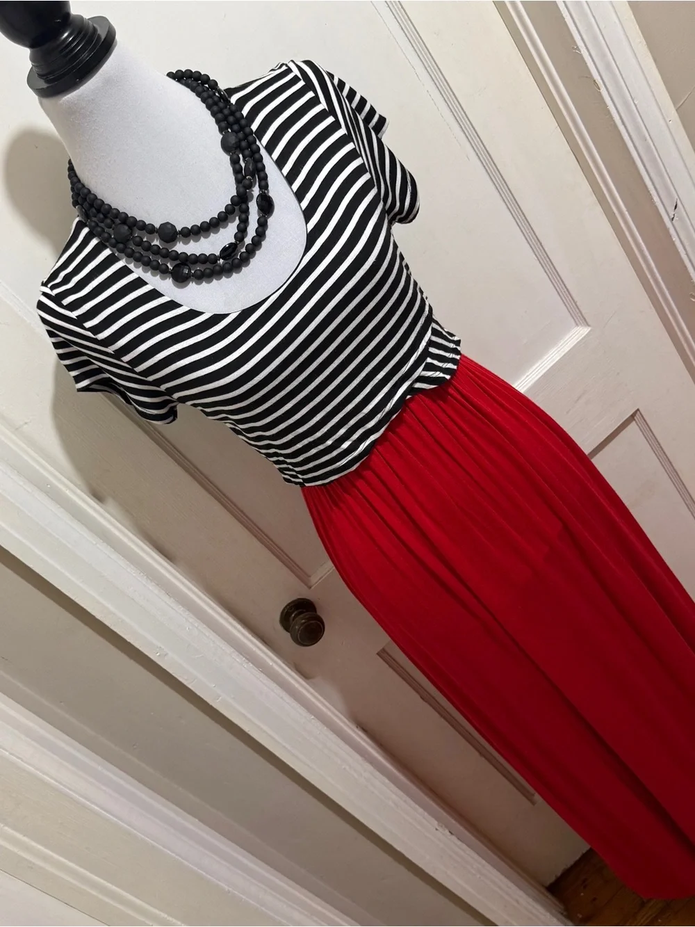 Espresso Women's XL Red Pleated Maxi Dress